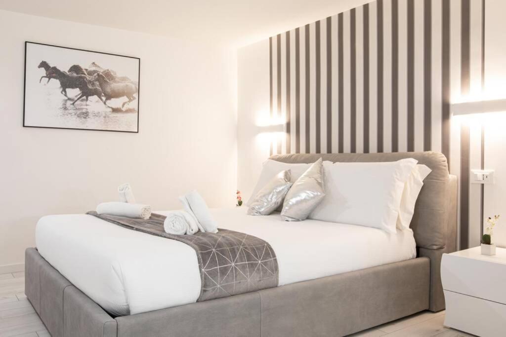 Unforgettable Split Level Jacuzzi Suite Navona - Top Collection Rome Exterior photo